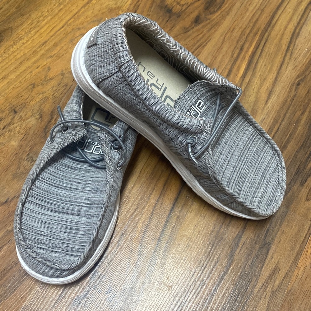 Hey Dude Wally Youth